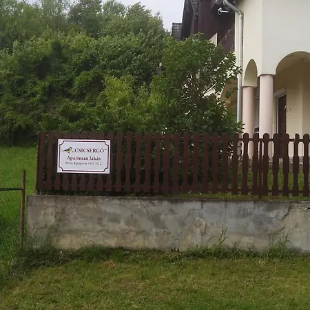 Csicsergo Apartman Lakas Apartament *